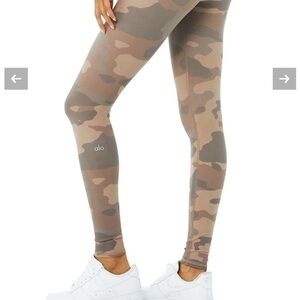 ALO Yoga High Rise Vapor Leggings